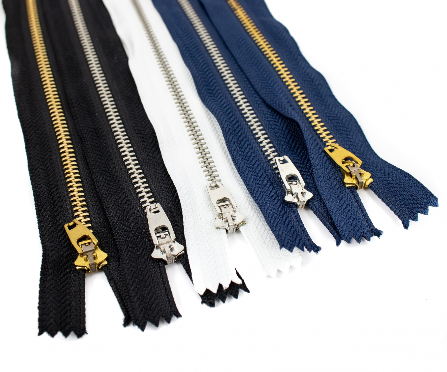 Fermoare Metalice Metallic Zippers