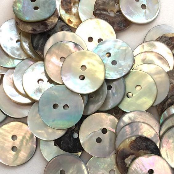 Nasturi Sidef Shell Buttons