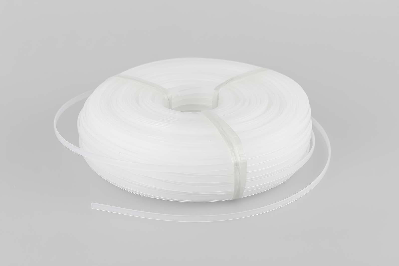 Balene pentru Crinolina, 4.7 mm, Alb  (100 m/rola) - 4