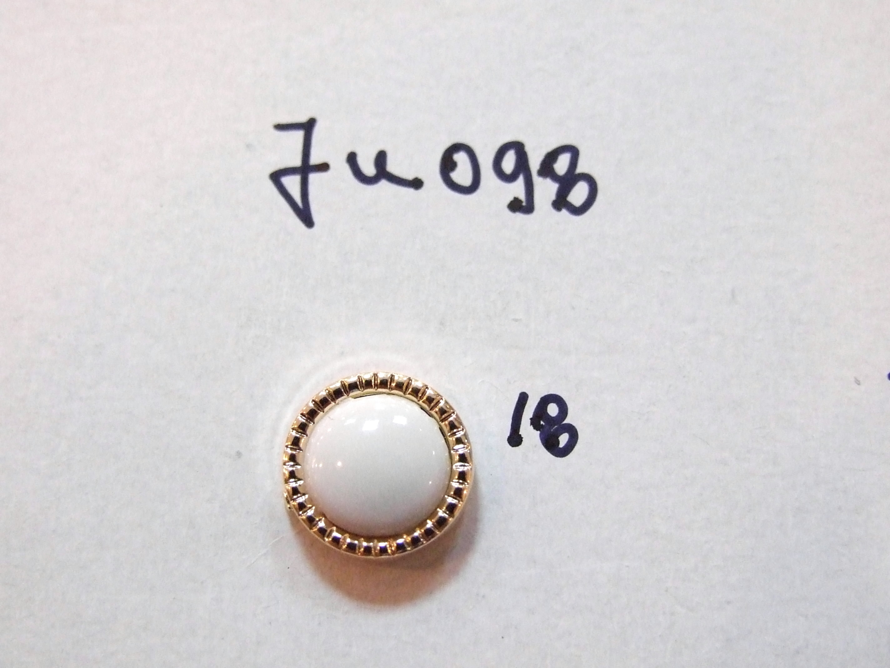 Plastic Buttons JU098, Size 18, Gold (100 pcs/pack)