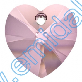 Swarovski Elements - 6721 (30 bucati/pachet) Culoare: Light Amethyst Swarovski Elements - 6228 (72 bucati/pachet) Culoare: Antique Pink