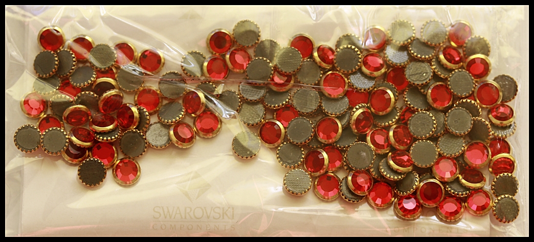 Cristale de Lipit Swarovski, 20 mm, Diferite Culori (144 buc/pachet)Cod: 2013 - 3