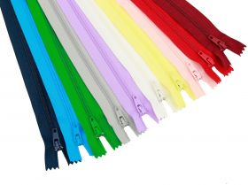 Normal Zippers - Normal Zippers, 3 mm spire, lenght 50 cm (100 pcs/pack)