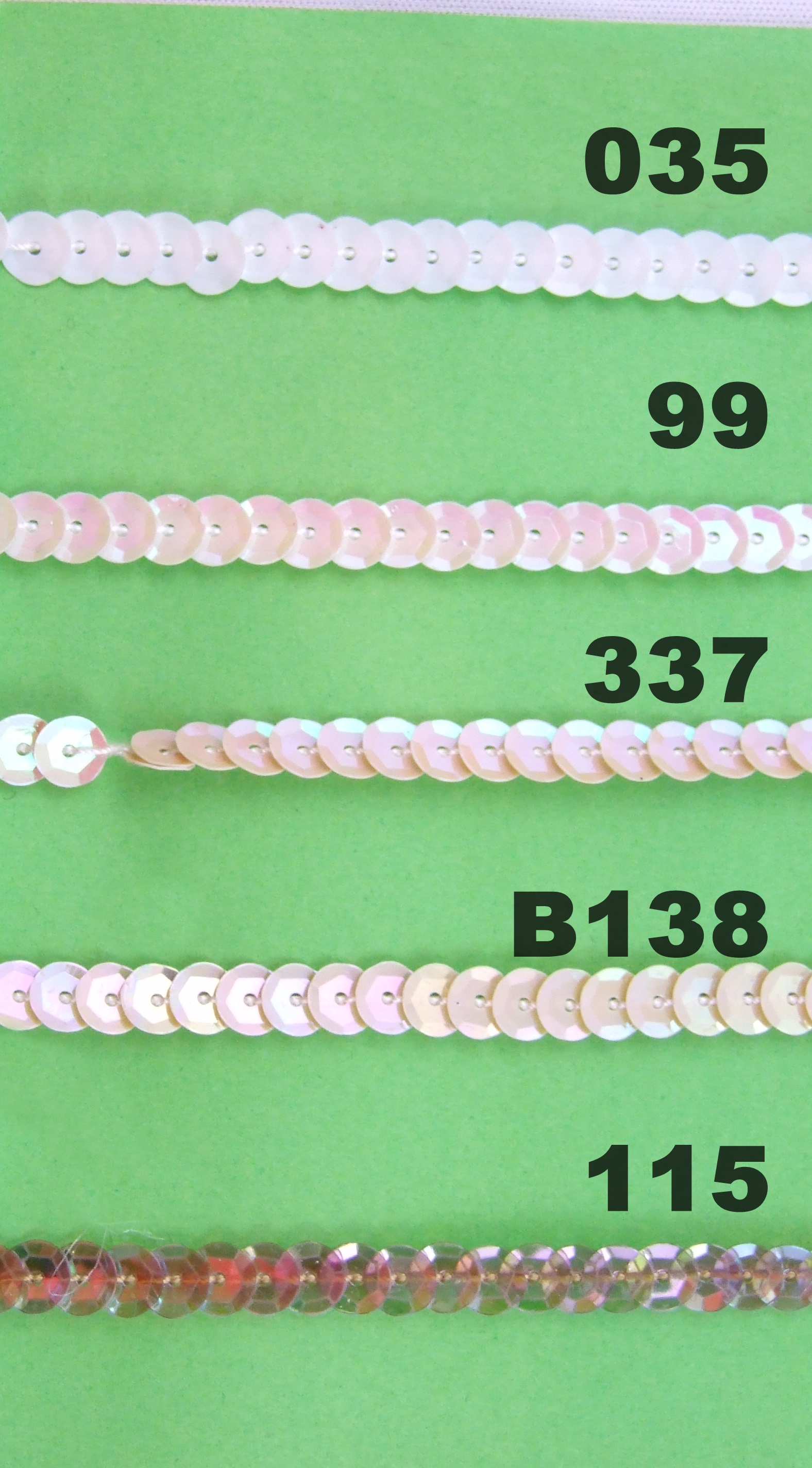 Paiete Decorative, diametru: 6 mm (91.44 metri/rola)Cod: PAIETE-2 - 2