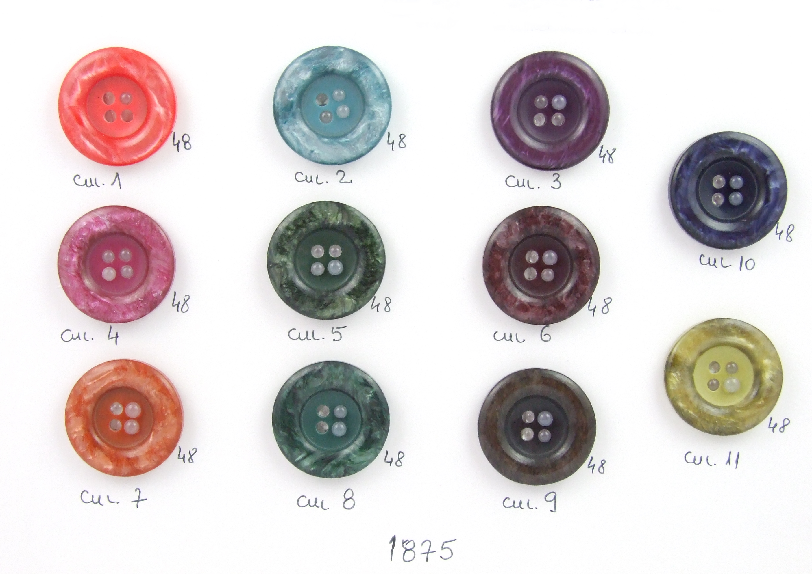 4 Holes Buttons 1875 (50 pcs/pack)