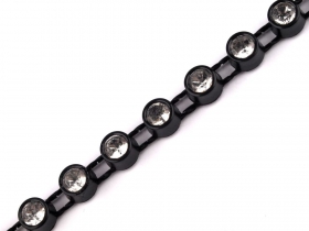 Strasuri de Cusut R11640, Marime: 18 mm, Culoare: 05 (100 buc/punga) Strasuri Metraj 130153 (9 metri/rola)