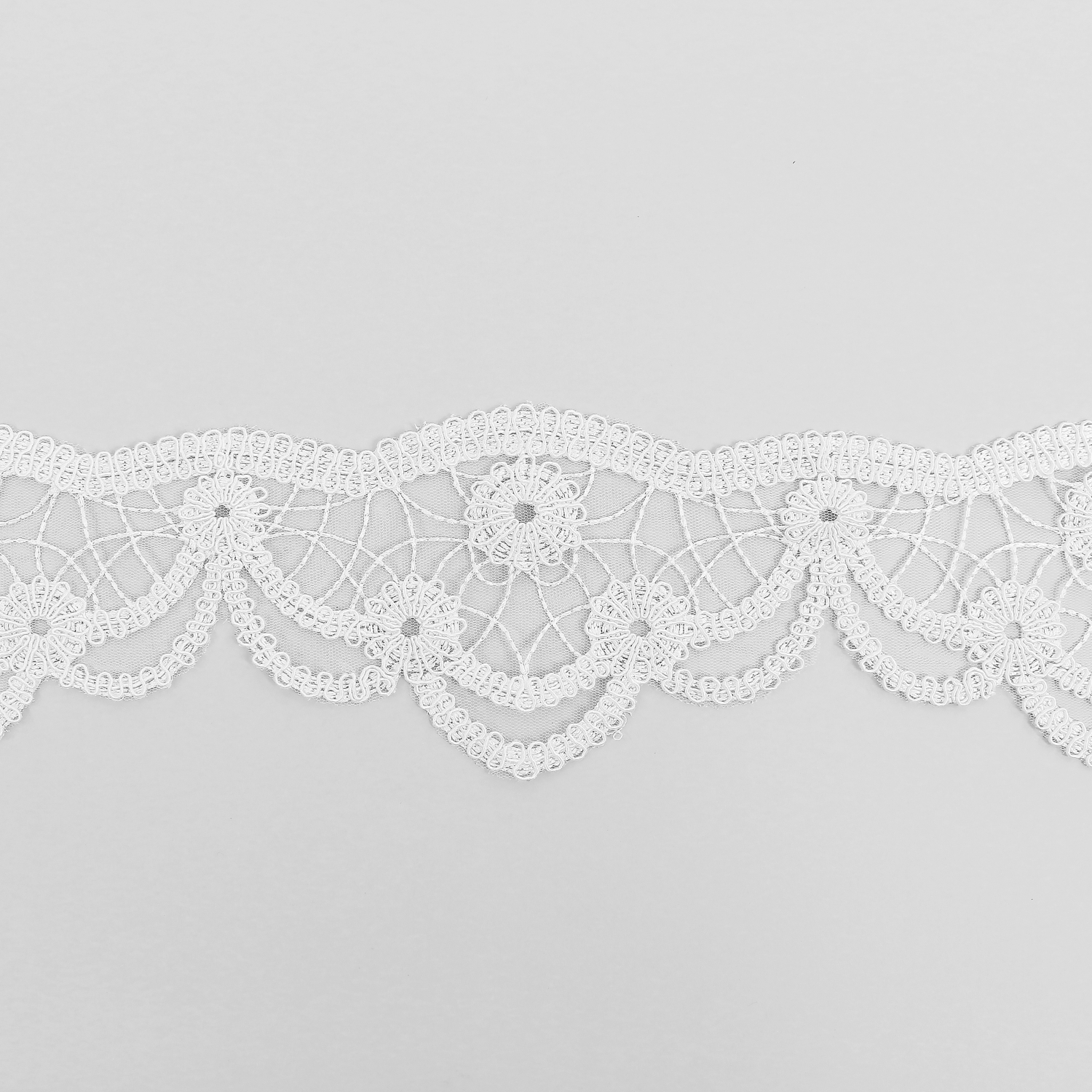 Banda Dantela Brodata, 90 mm, Alb, Negru (1 metru/rola) Cod: 14067 - 3