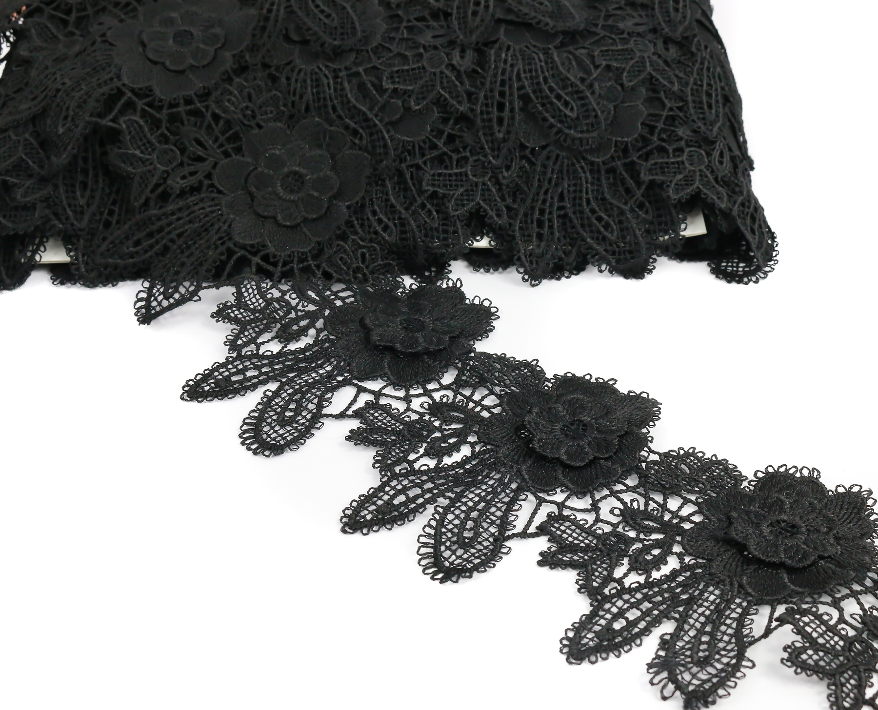 Border Lace Embroidered 3D, 10.5 cm (17.80 m/roll) Code: HXP003