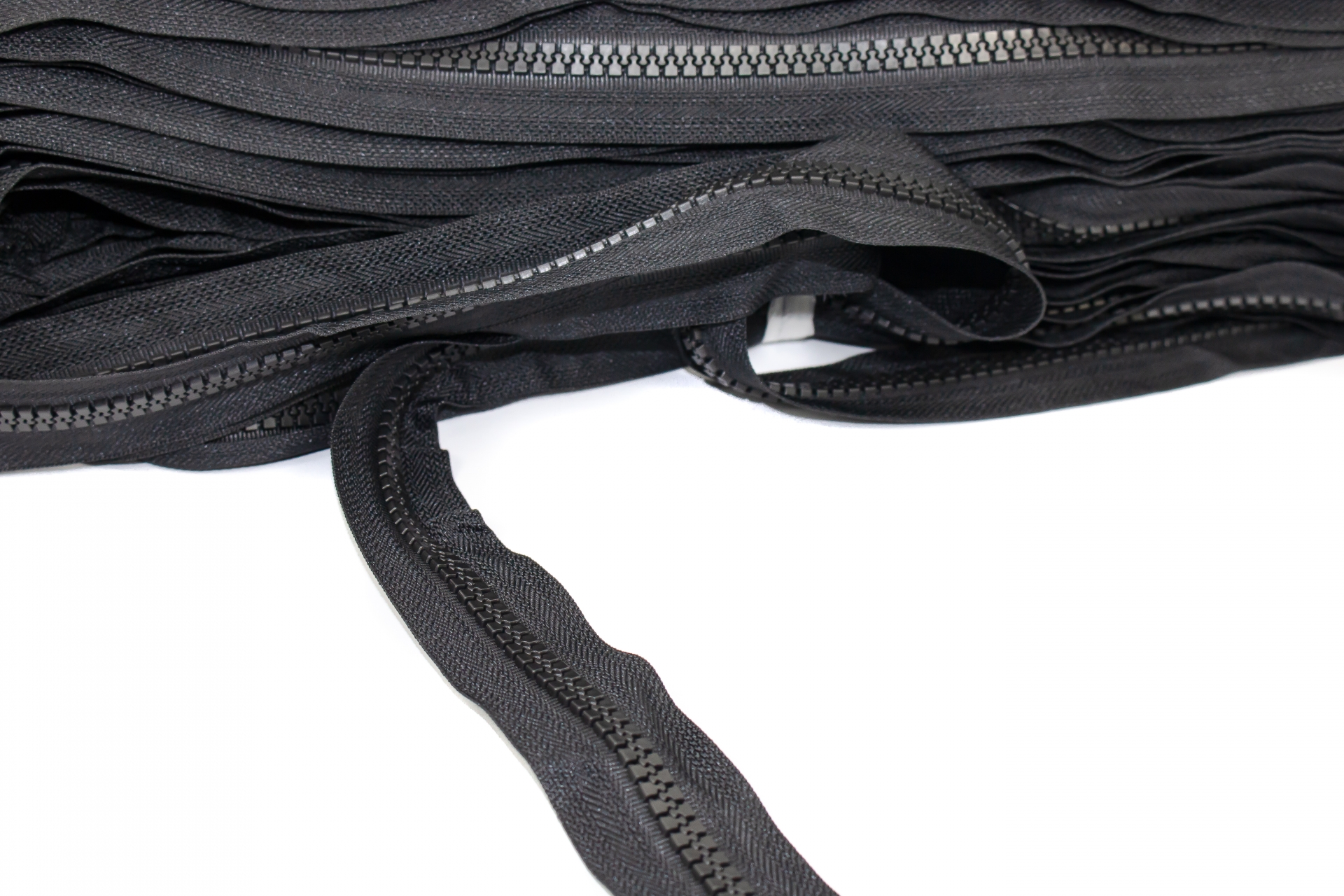 8 mm Teeth Zipper Roll (100 meters/pack)