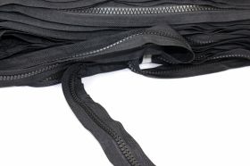 Zipper Roll and Sliders   - 8 mm Teeth Zipper Roll (100 meters/pack)