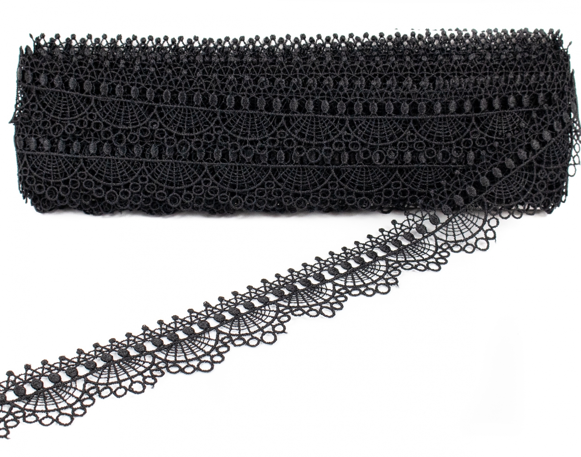 Dantela Brodata, latime 3.5 cm (13,72 - 18,28 metri/rola) Cod: 6302-0407 - 2