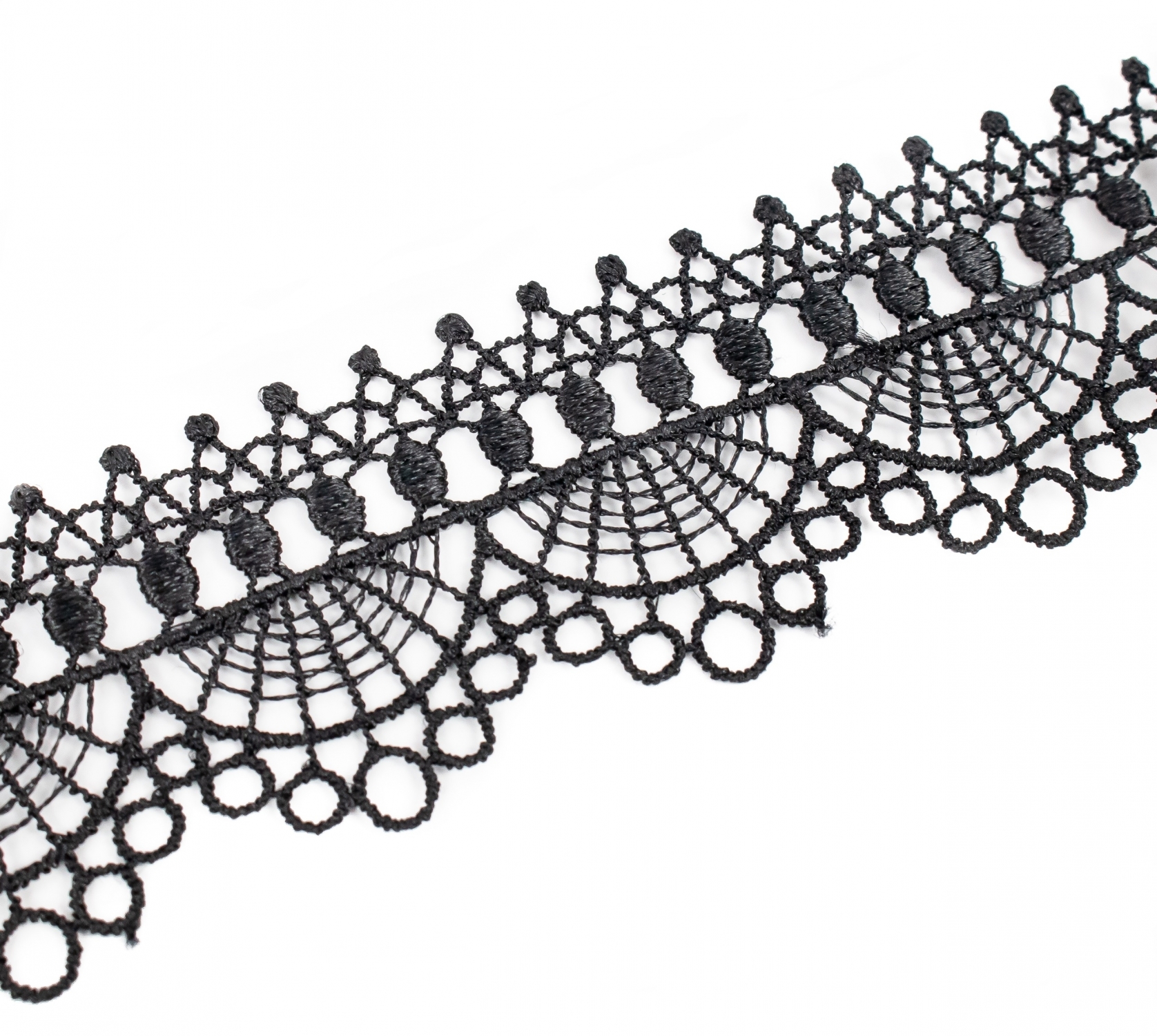 Dantela Brodata, latime 3.5 cm (13,72 - 18,28 metri/rola) Cod: 6302-0407 - 4