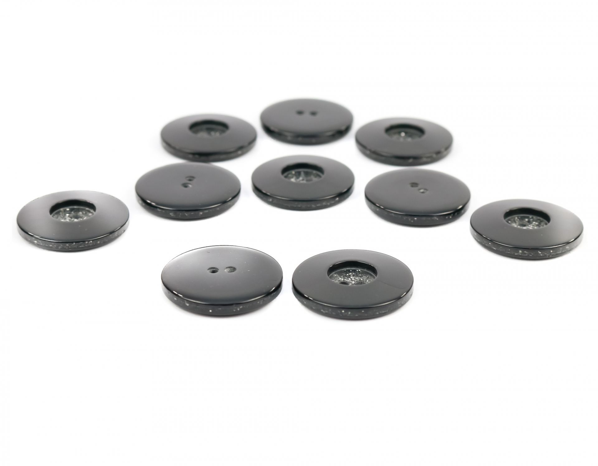 2 Holes Buttons M1390/40  (100 pcs/pack) 