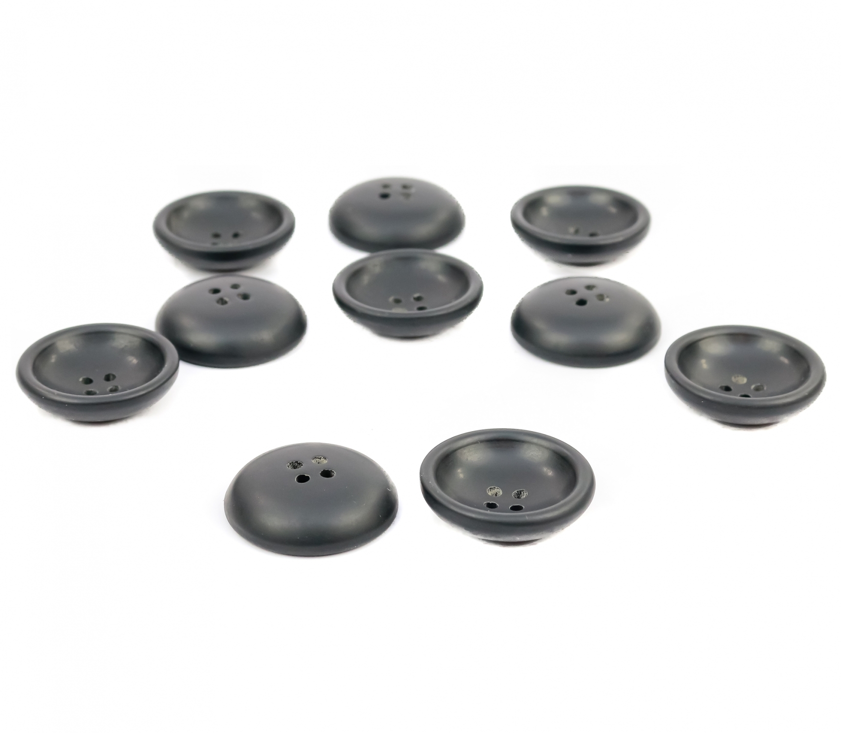 4 Holes Plastic Buttons, Size: 48 Lin (50 pcs/pack)Code: M141/48