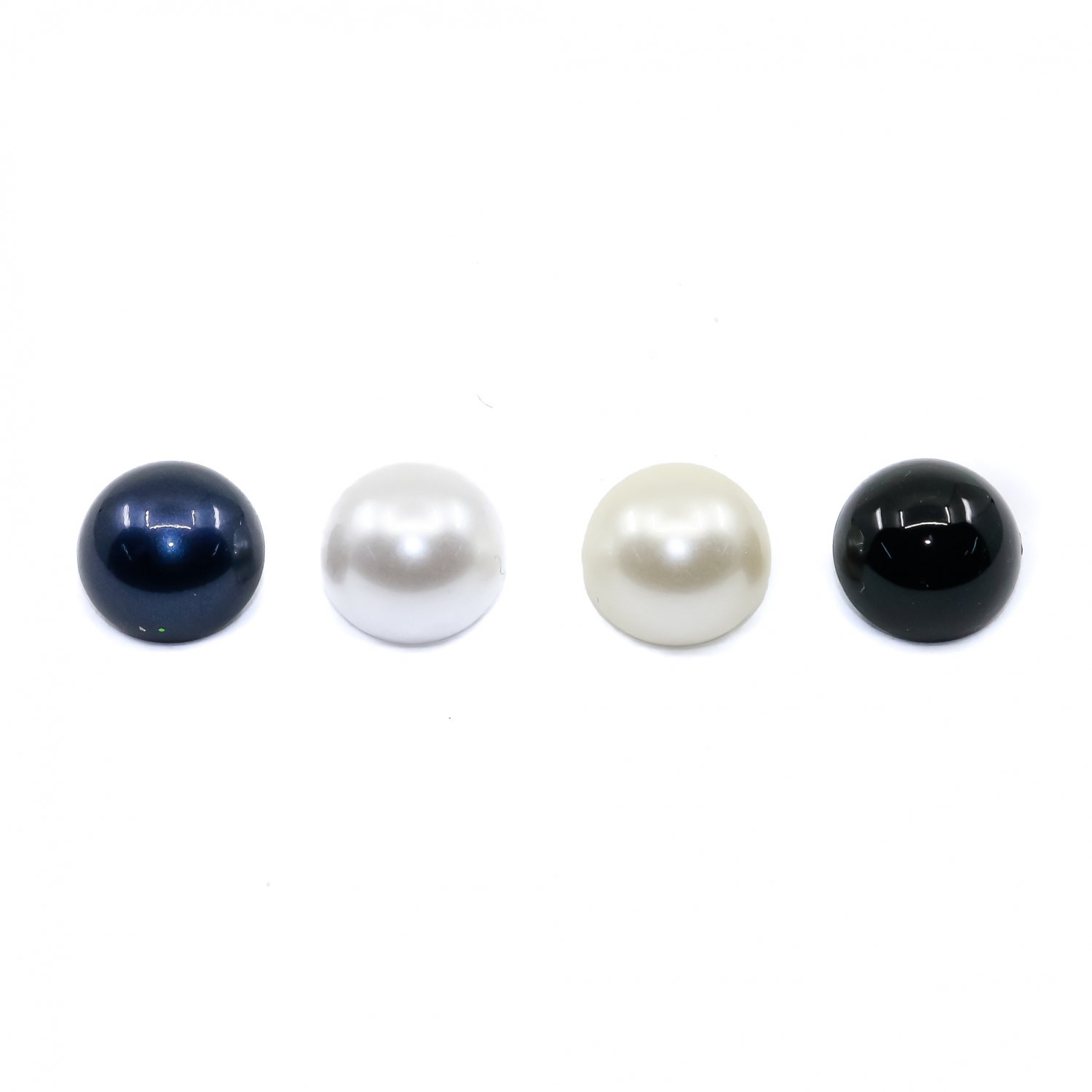 Plastic Buttons H836, Size 24 (100 pcs/pack)