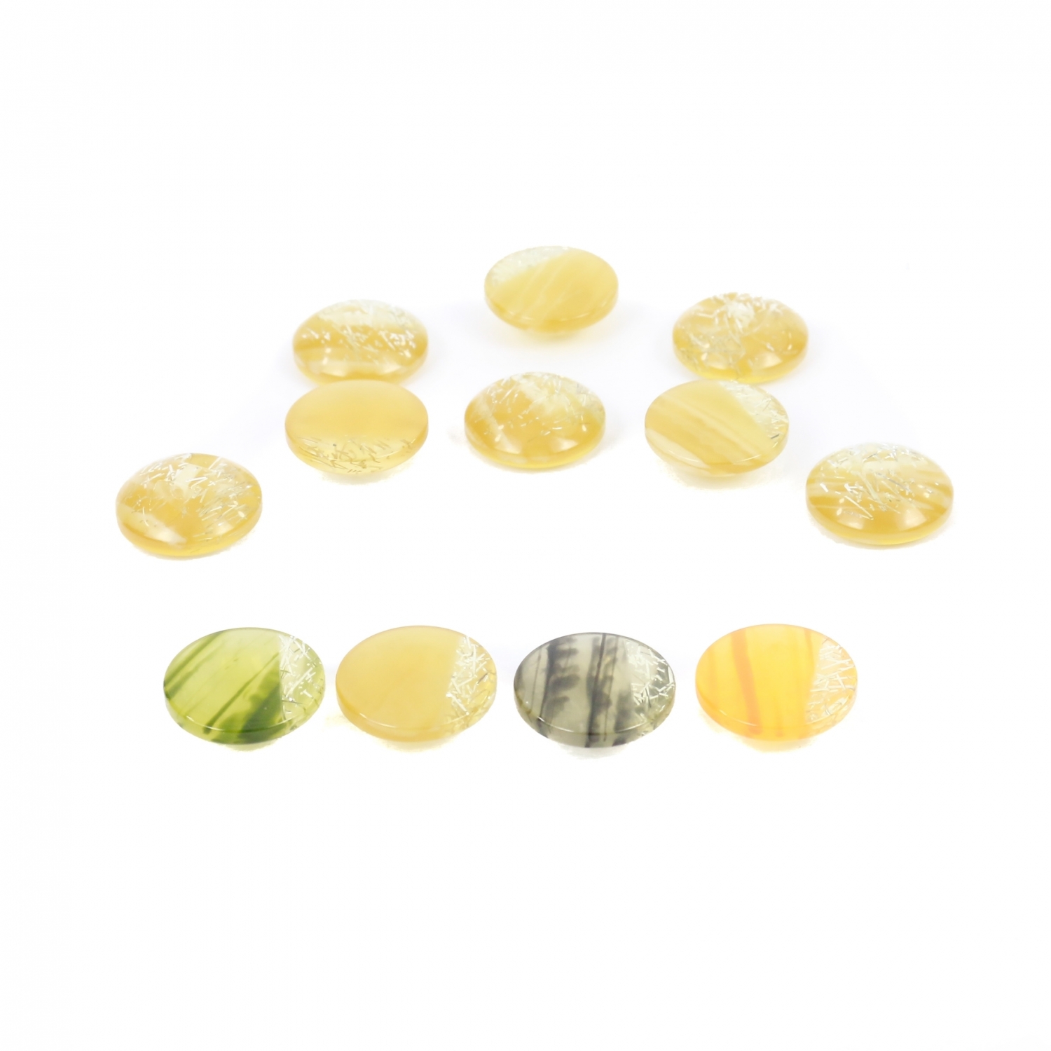 Plastic Shank Buttons, Size: 28 Lin (50 pcs/pack)Code: 9017/28