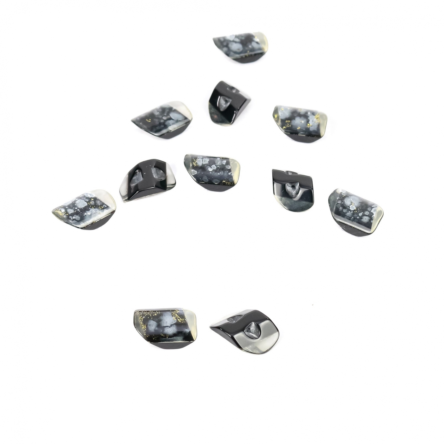 Plastic Shank Buttons, Size: 32L (50 pcs/pack)Code: K603