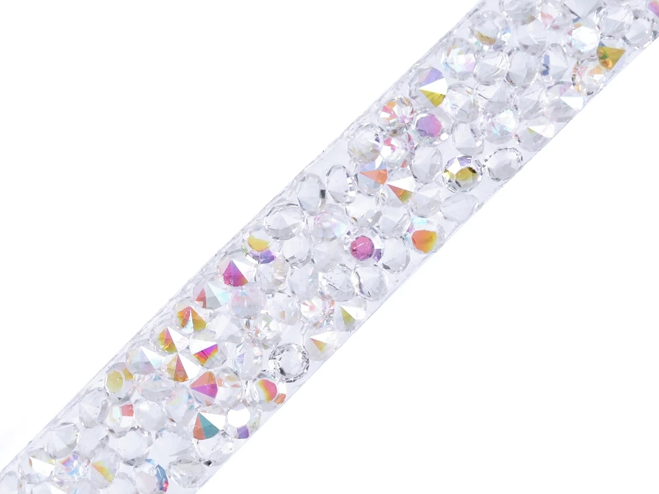 Iron-on Trim/Border with Rhinestones, 10 mm (9 m/roll)Cod: 520315