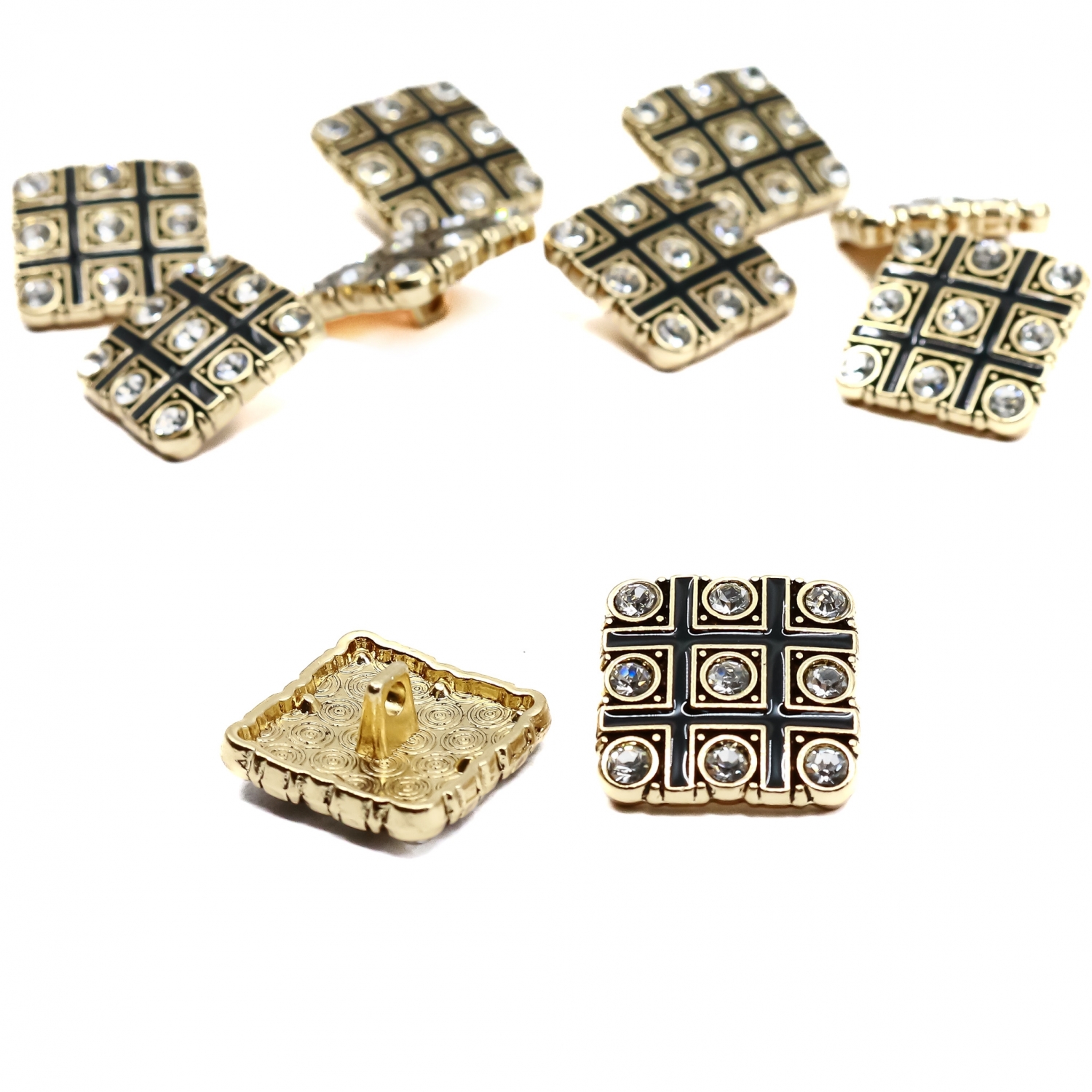 Nasturi Metalici cu Strasuri, 18x18 mm (50 bucati/pachet)Cod: MC2103/18x18MM