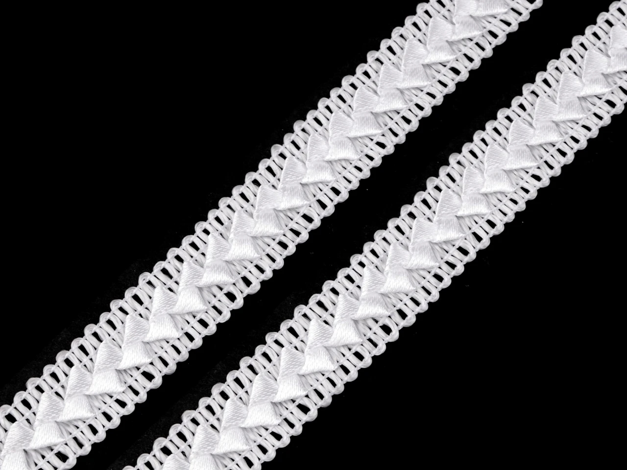 Pasmanterie Decorativa, 18 mm (18 m/rola)Cod: 520351 - 5
