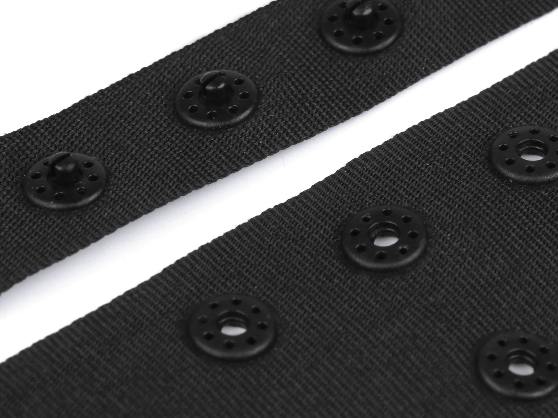 Snap Fastener Tape, 42 mm (27 meters/roll)