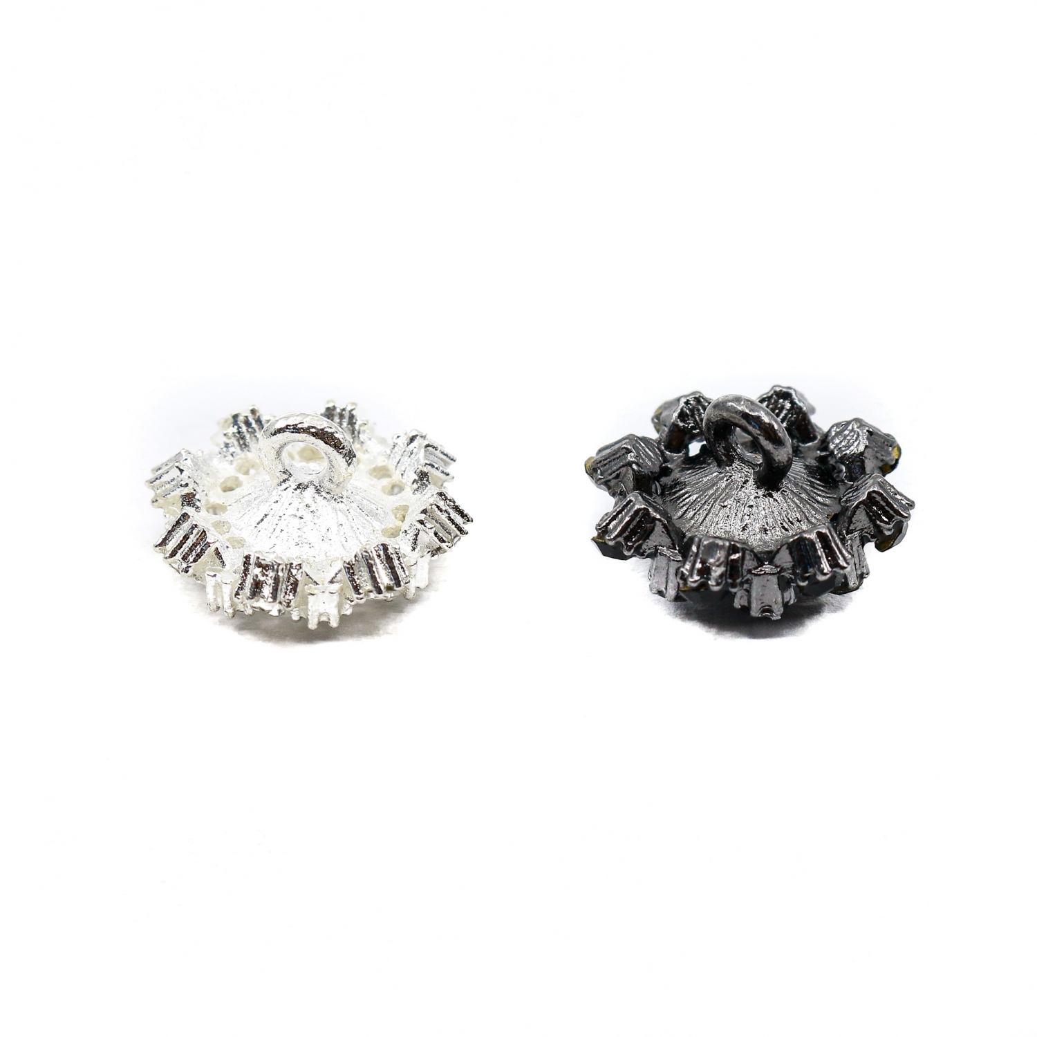 Nasturi cu Strasuri, 15 mm (10 buc/pachet) Cod: BT1617-1 - 2