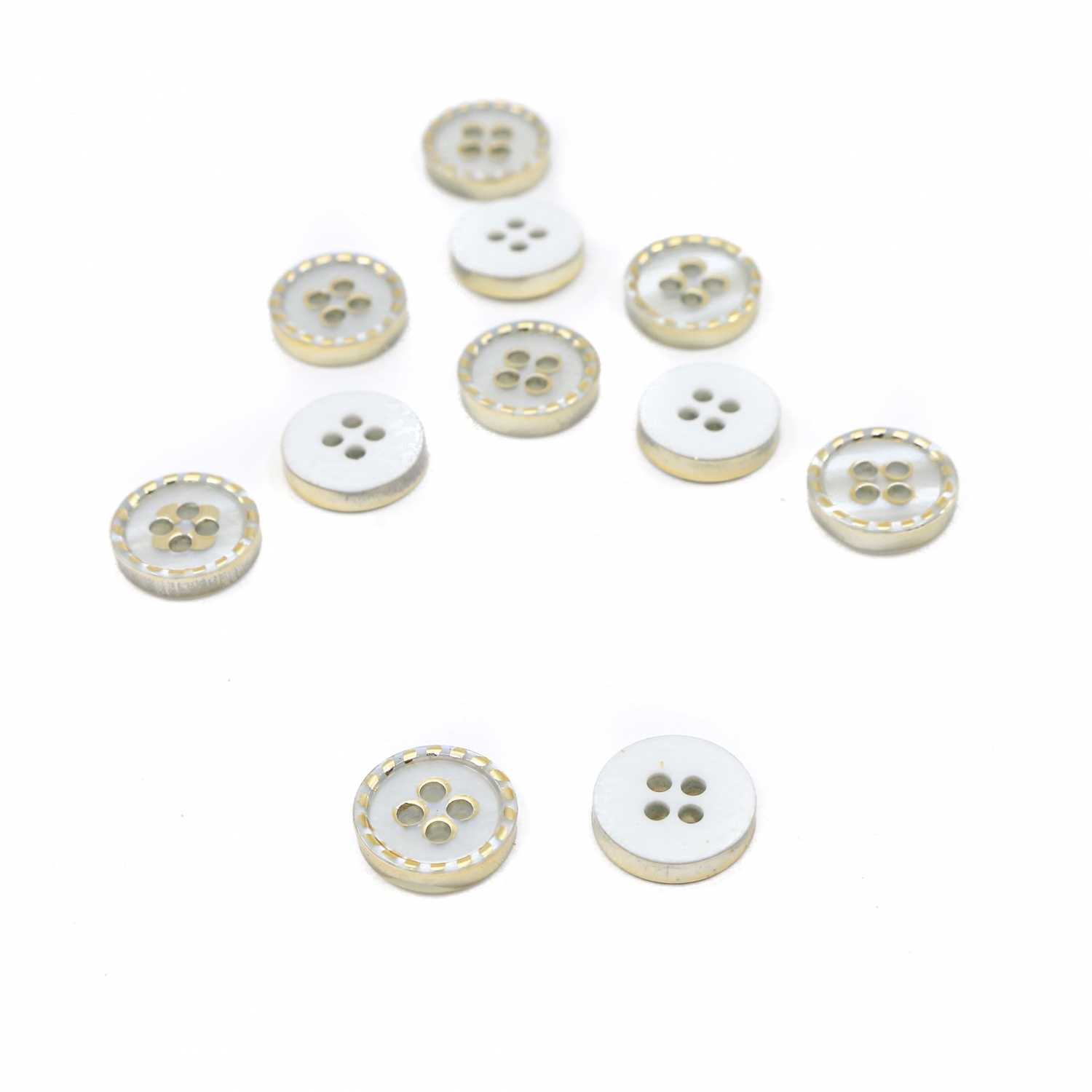 4 Holes Plastic Metallized Buttons, Lin 18 (100 pcs/pack) Code: HD607