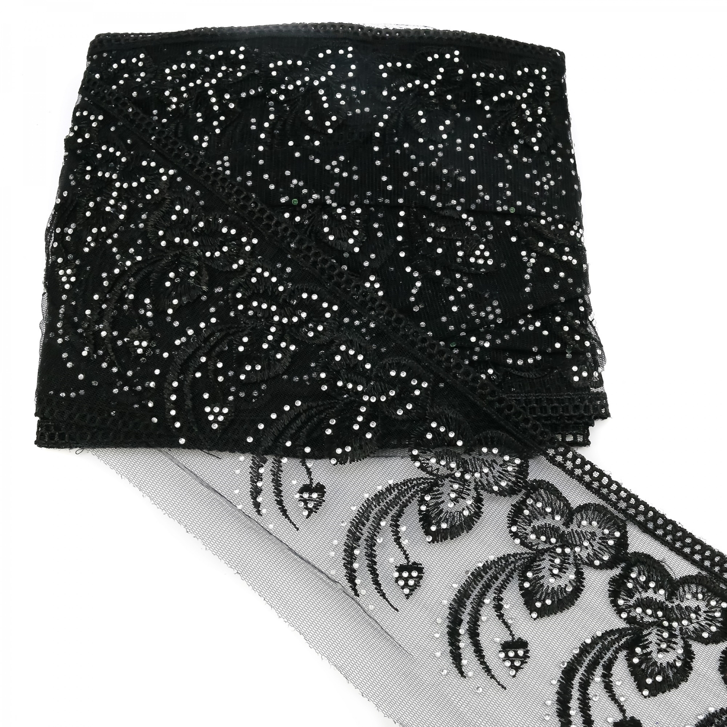 Dantela Brodata pe Tul, latime 15 cm (5.40 m/rola) Cod: LA1110